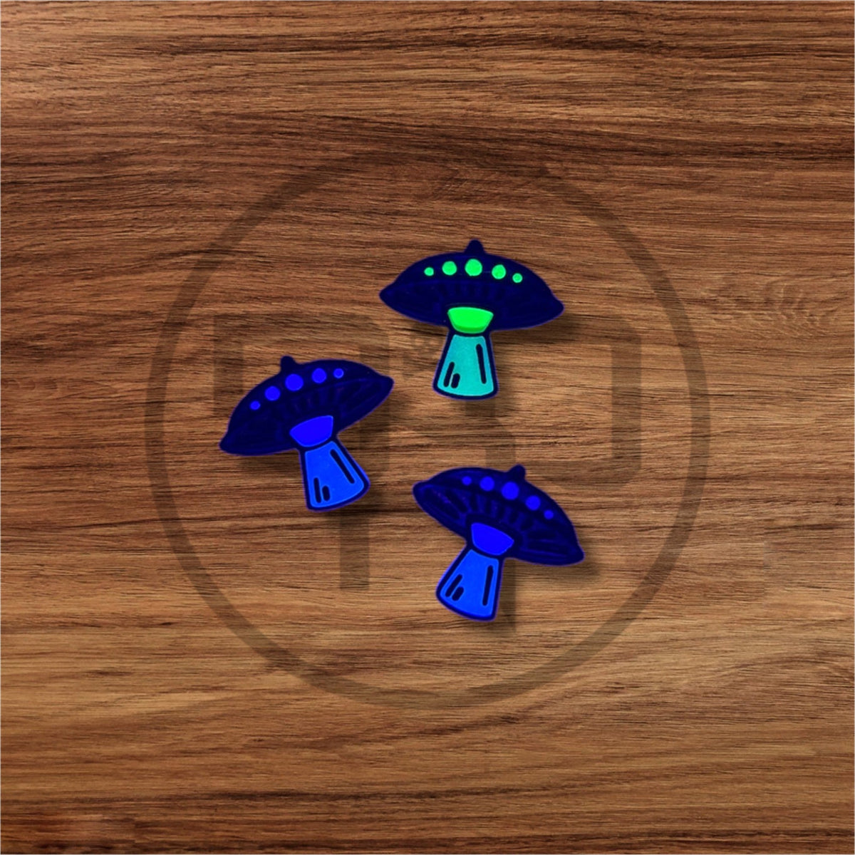 Lil Glowing Spaceship | Kandi Beads | Shoe Charms
